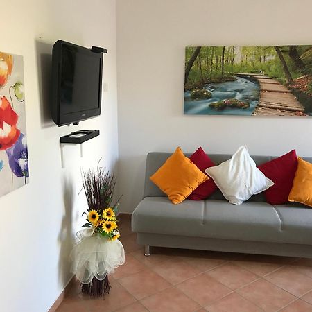 Casa Di Cristina Apartment Fiumicino Luaran gambar