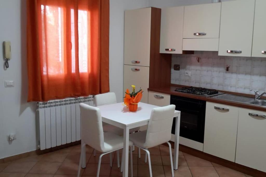 Casa Di Cristina Apartment Fiumicino Luaran gambar