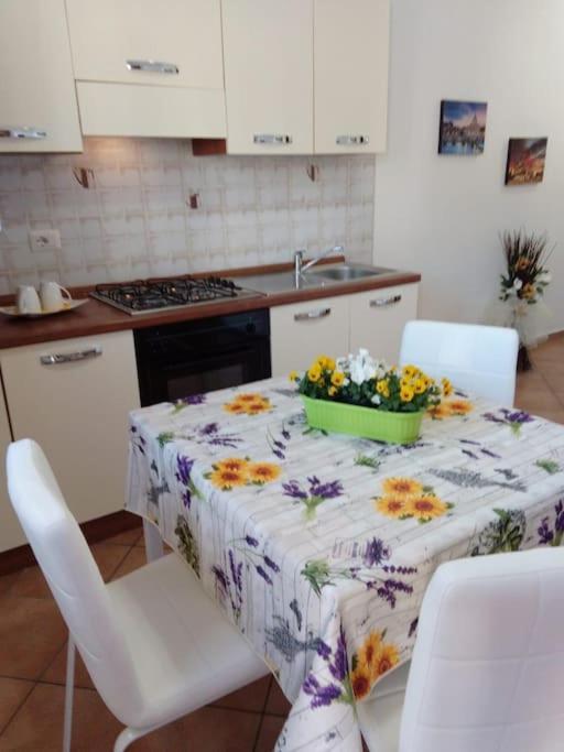 Casa Di Cristina Apartment Fiumicino Luaran gambar