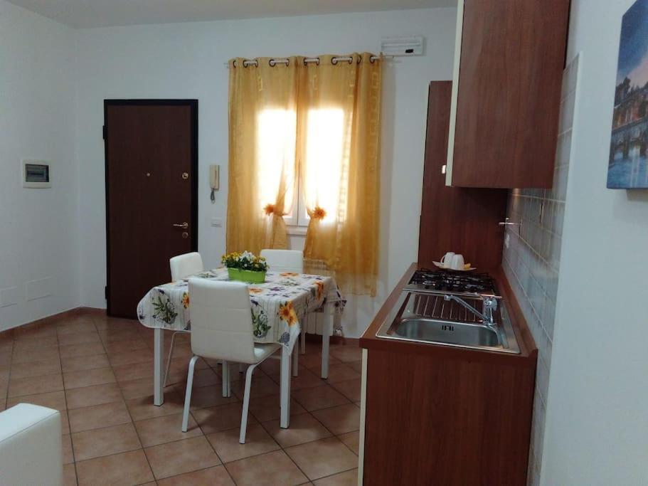 Casa Di Cristina Apartment Fiumicino Luaran gambar